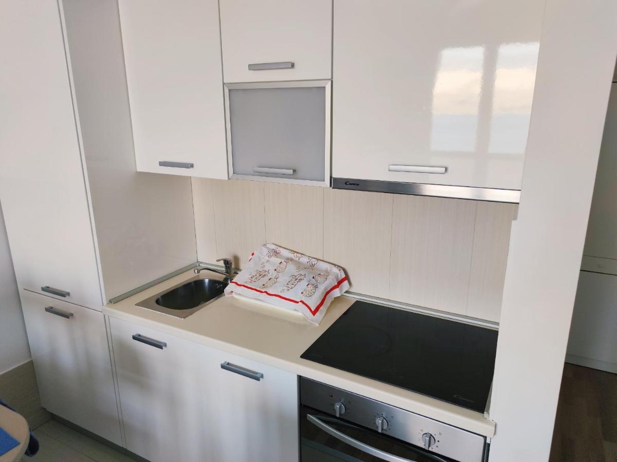 Sea View & Pool Studio Pag Town Zewnętrze zdjęcie