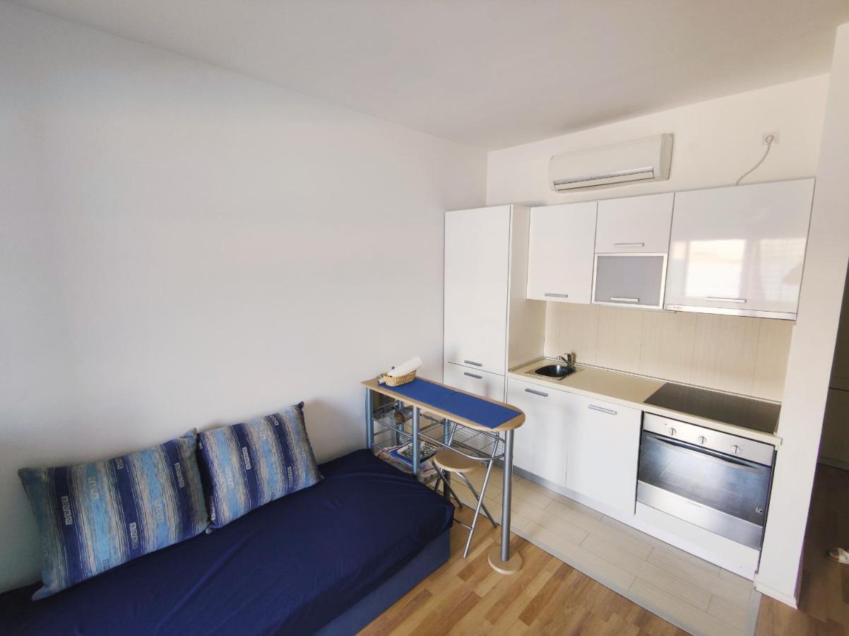 Sea View & Pool Studio Pag Town Zewnętrze zdjęcie